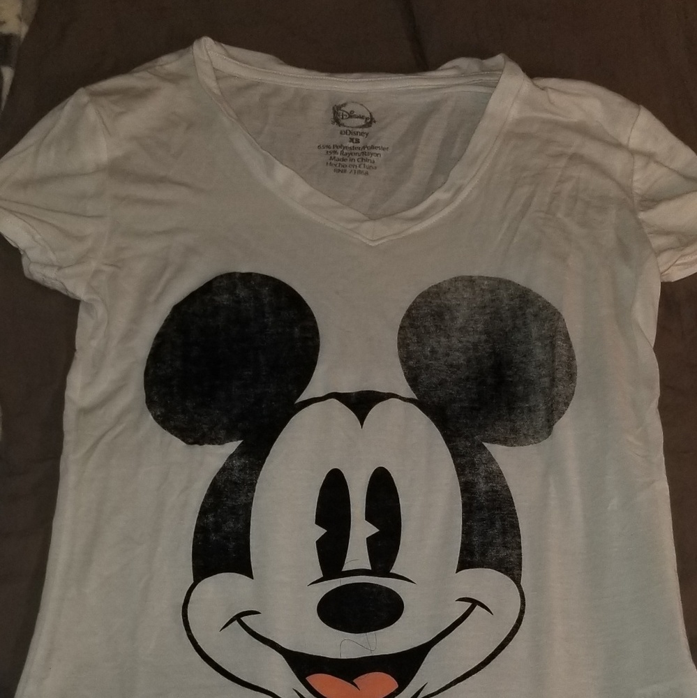 Disney tshirt